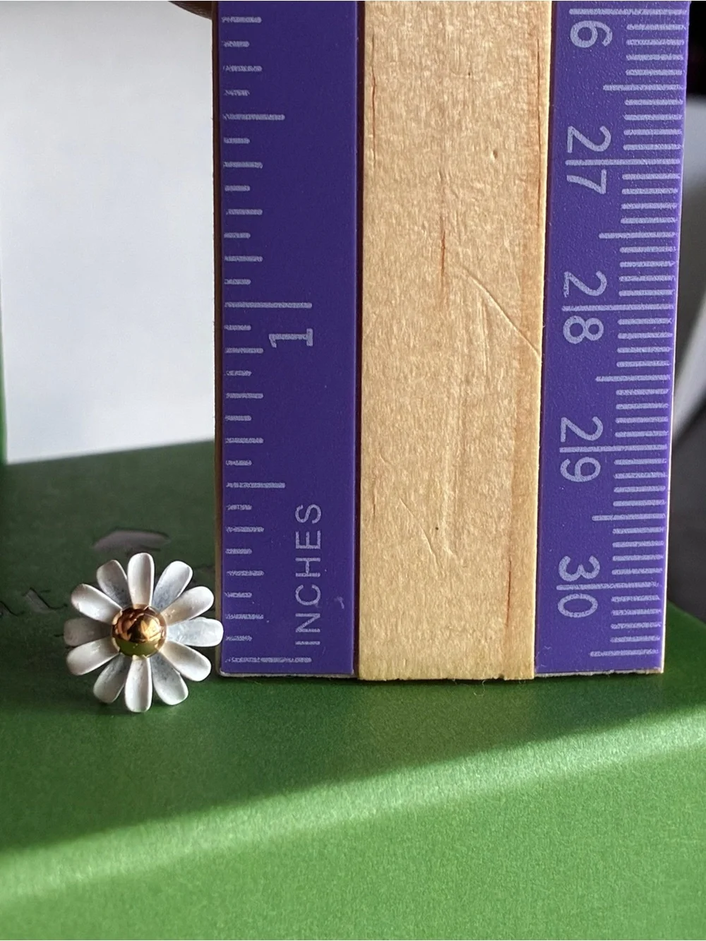 kate spade White Petal Flower Stud Earrings with Gold Centers
